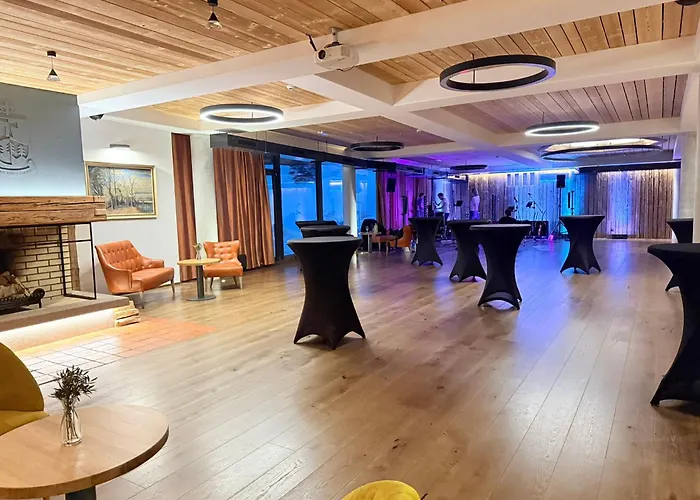 Erlebachova Bouda, - Svaty Frantisek Готель Шпіндлерув-Млин